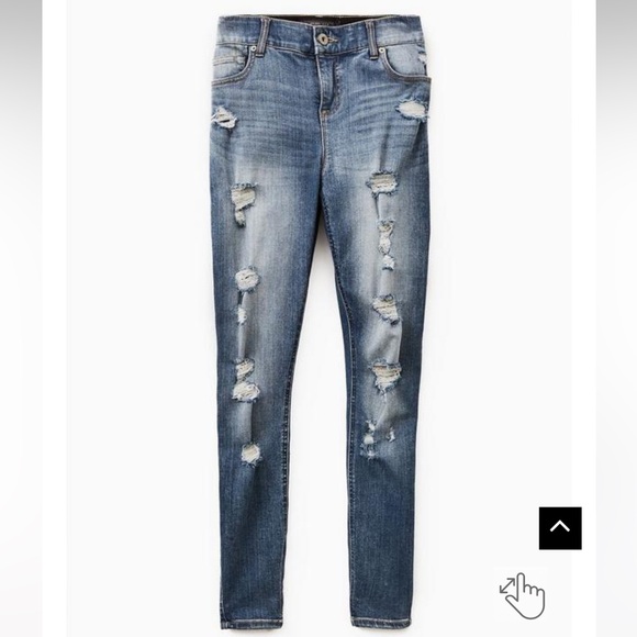 Torrid size 16 Bombshell Skinny Premium Stretch High-Rise Destructed Jean - Picture 2 of 5